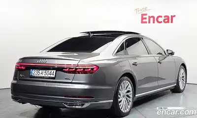 Audi A8 2018 3.0 гидро в Москве № 196546, миниатюра 2