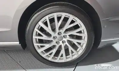 Audi A8 2018 3.0 гидро в Москве № 196546, миниатюра 5