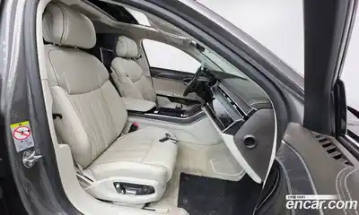 Audi A8 2018 3.0 гидро в Москве № 196546, миниатюра 10