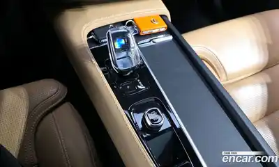 Volvo XC90 2022 2.0 гидро в Москве № 196934, миниатюра 9