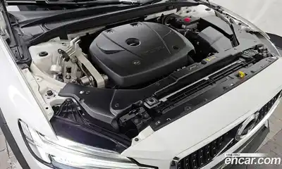 Volvo V60 2020 2.0 гидро в Москве № 196936, миниатюра 6
