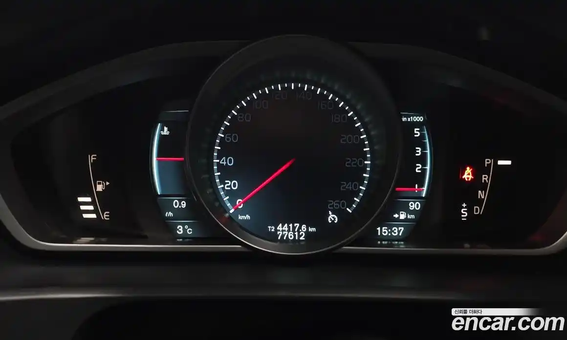 Volvo V40 2014 1.6 гидро в Москве № 197013, фото 8