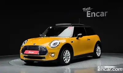 Mini Cooper, 2015