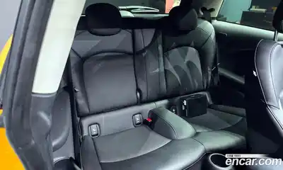Mini Cooper 2015 1.5 гидро в Москве № 198331, миниатюра 12