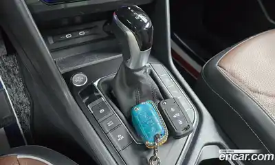 Volkswagen Tiguan 2023 2.0 гидро в Москве № 198934, миниатюра 9