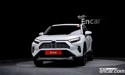 Toyota RAV4 2024 2.5 гидро в Москве № 199570, миниатюра 3