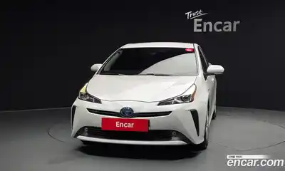 Toyota Prius 2021 1.8 гидро в Москве № 199613, миниатюра 3