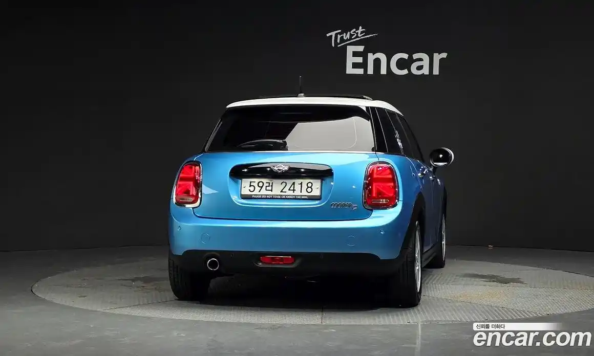 Mini Cooper 2017 1.5 гидро в Москве № 205335, фото 4