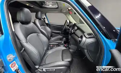 Mini Cooper 2017 1.5 гидро в Москве № 205335, миниатюра 10