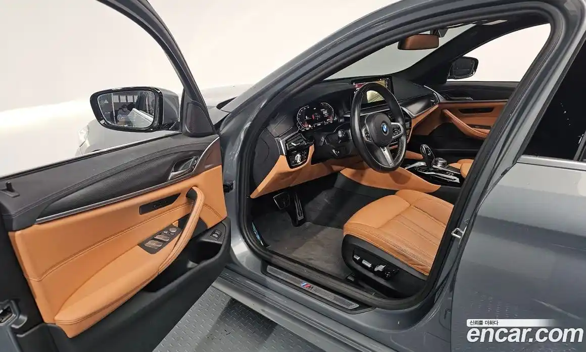 BMW 5-Series 2023 2.0 гидро в Москве, фото 10