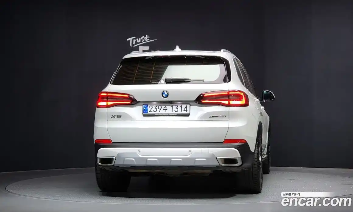 BMW X5 2023 3.0 гидро в Москве № 211171, фото 4