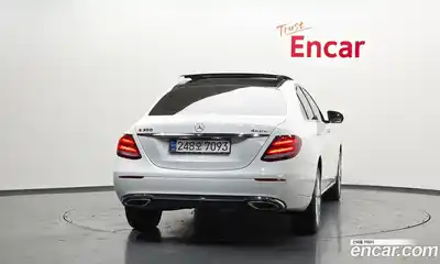 Mercedes-Benz E-Class 2019 2.0 гидро, миниатюра 4