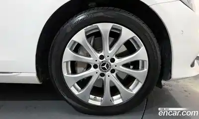Mercedes-Benz E-Class 2019 2.0 гидро, миниатюра 5