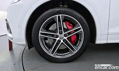 Audi SQ5 2020 3.0 гидро в Москве № 212389, миниатюра 5
