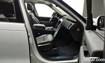 Land Rover Discovery 2023 2.0 гидро в Москве № 213417, миниатюра 11