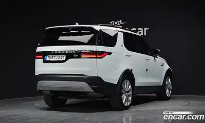 Land Rover Discovery 2023 2.0 гидро в Москве № 213417, миниатюра 2