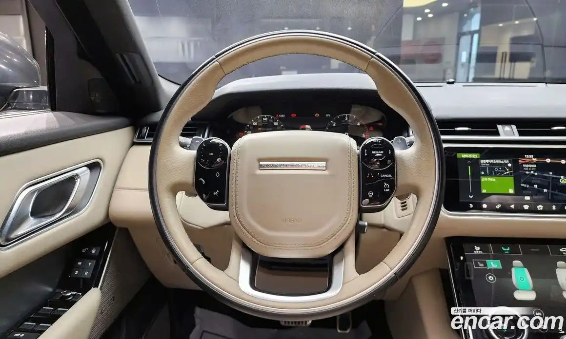 Land Rover Range-Rover Velar 2018 3.0 гидро в Москве № 213674, фото 14