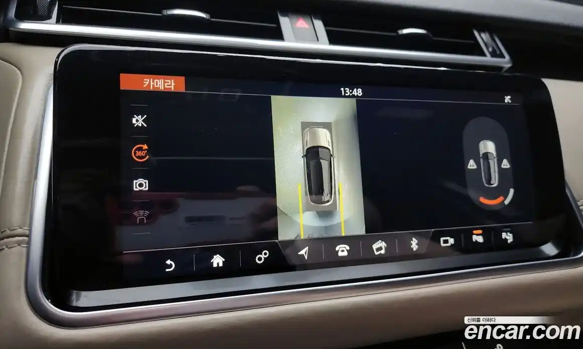 Land Rover Range-Rover Velar 2018 3.0 гидро в Москве № 213674, фото 16