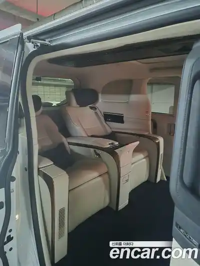 Lexus LM 2024 2.4 гидро в Москве № 214781, миниатюра 5
