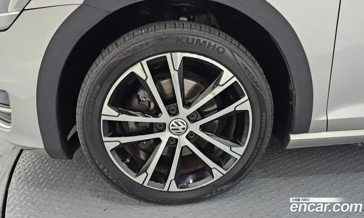 Volkswagen Golf 2015 2.0 гидро в Москве № 215199, фото 5
