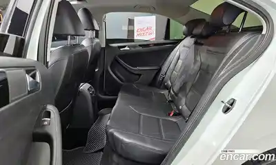 Volkswagen Jetta 2015 2.0 гидро в Москве № 215267, миниатюра 12