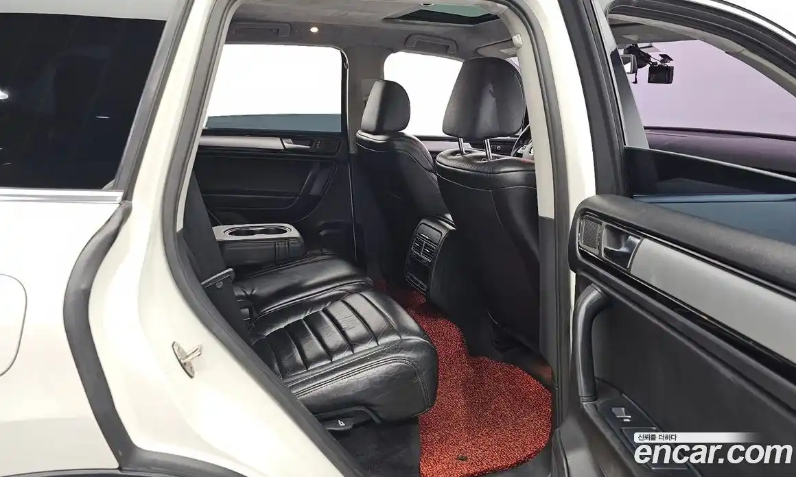 Volkswagen Touareg 2011 3.0 гидро в Москве № 220032, фото 12