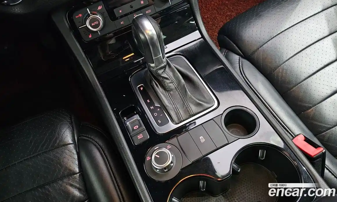 Volkswagen Touareg 2011 3.0 гидро в Москве № 220032, фото 9