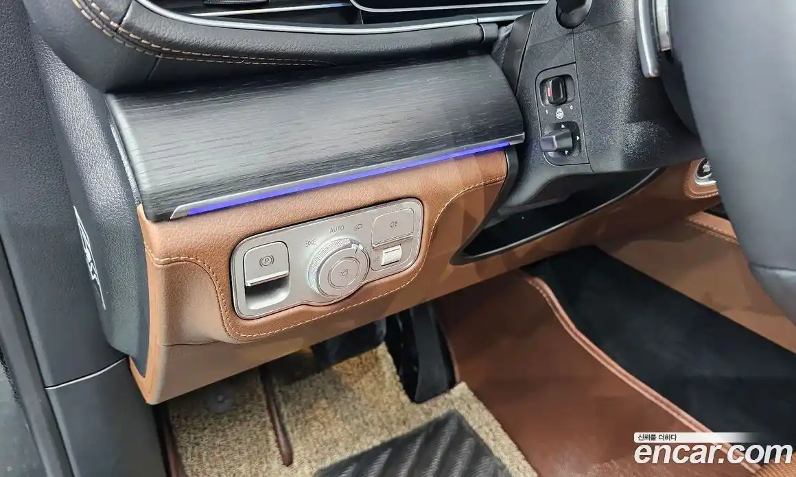Mercedes-Benz GLE-Class 2025 3.0 гидро в Москве № 221187, фото 16