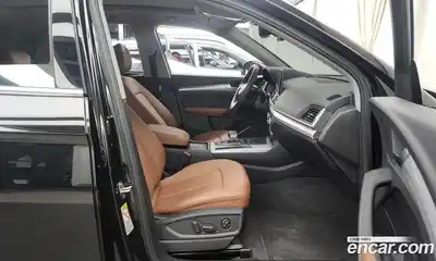 Audi Q5 2021 2.0 гидро в Москве № 229785, миниатюра 11