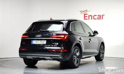 Audi Q5 2021 2.0 гидро в Москве № 229785, миниатюра 2