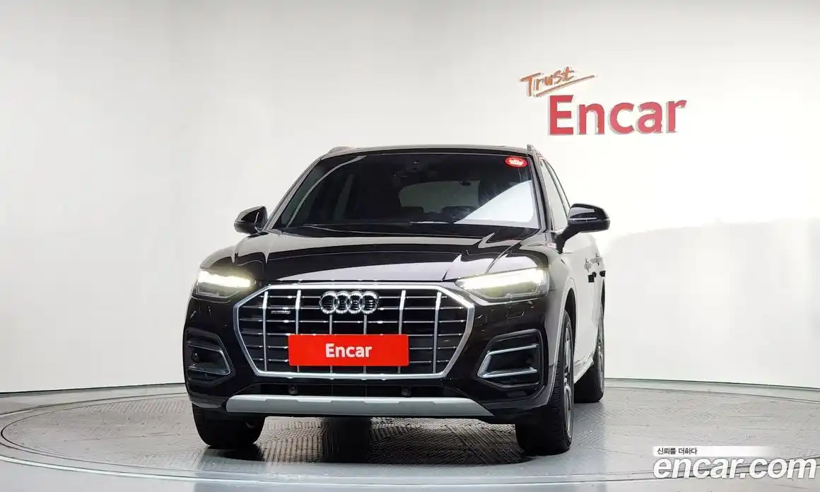 Audi Q5 2021 2.0 гидро в Москве № 229785, фото 3
