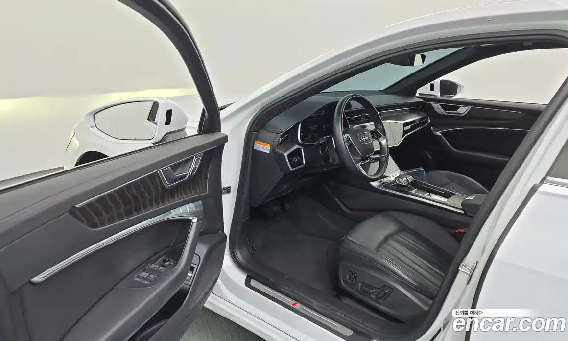 Audi A6 2022 2.0 гидро в Москве, фото 10
