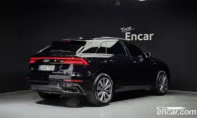 Audi Q8 2021 3.0 гидро в Москве № 230136, миниатюра 2