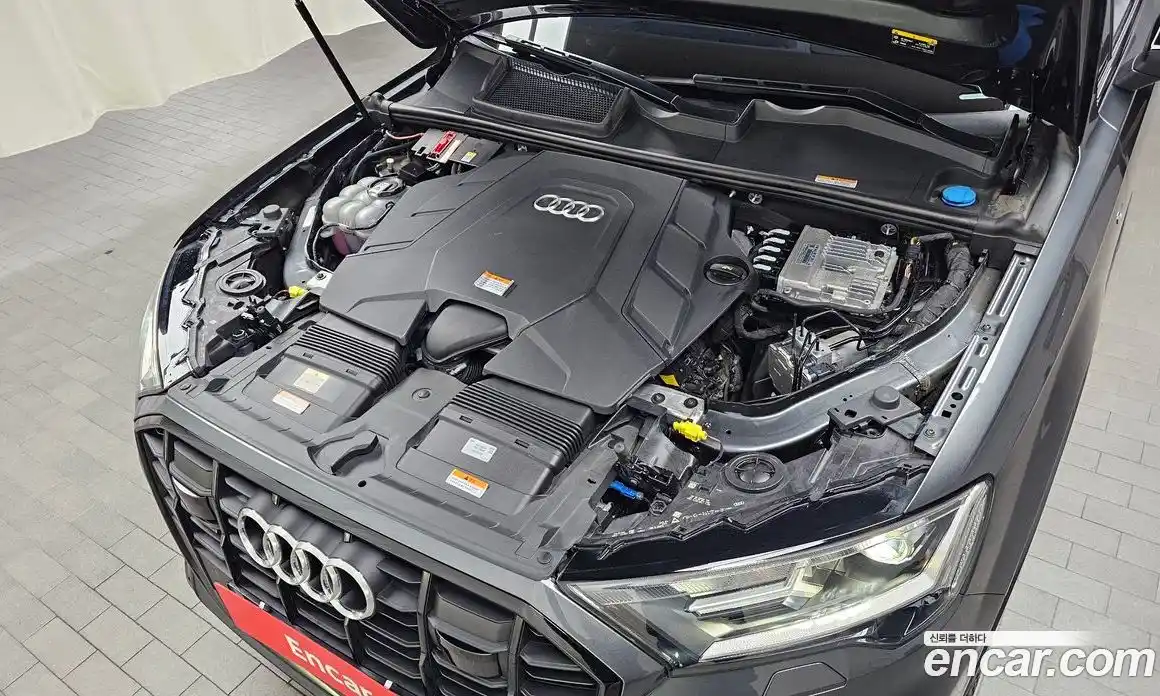 Audi Q7 2022 3.0 гидро в Москве № 230176, фото 6