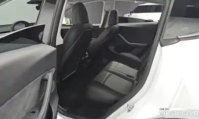 Tesla Model Y 2023 0.2 гидро в Москве № 231693, миниатюра 12
