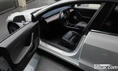 Tesla Model 3 2020 0.1 гидро в Москве № 231793, миниатюра 10