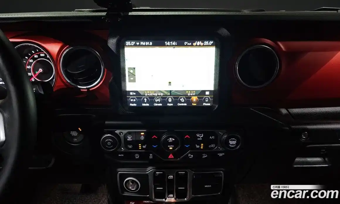 Jeep Wrangler 2018 2.0 гидро в Москве № 232352, фото 14