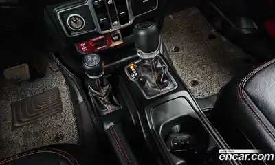 Jeep Wrangler 2018 2.0 гидро в Москве № 232352, миниатюра 9