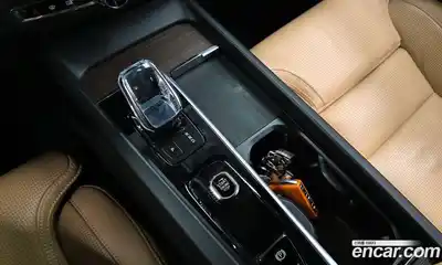 Volvo XC60 2022 2.0 гидро в Москве № 251017, миниатюра 9