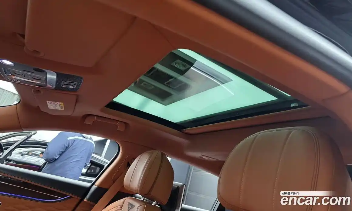 Bentley Flying Spur 2020 6.0 гидро в Москве № 256613, фото 18