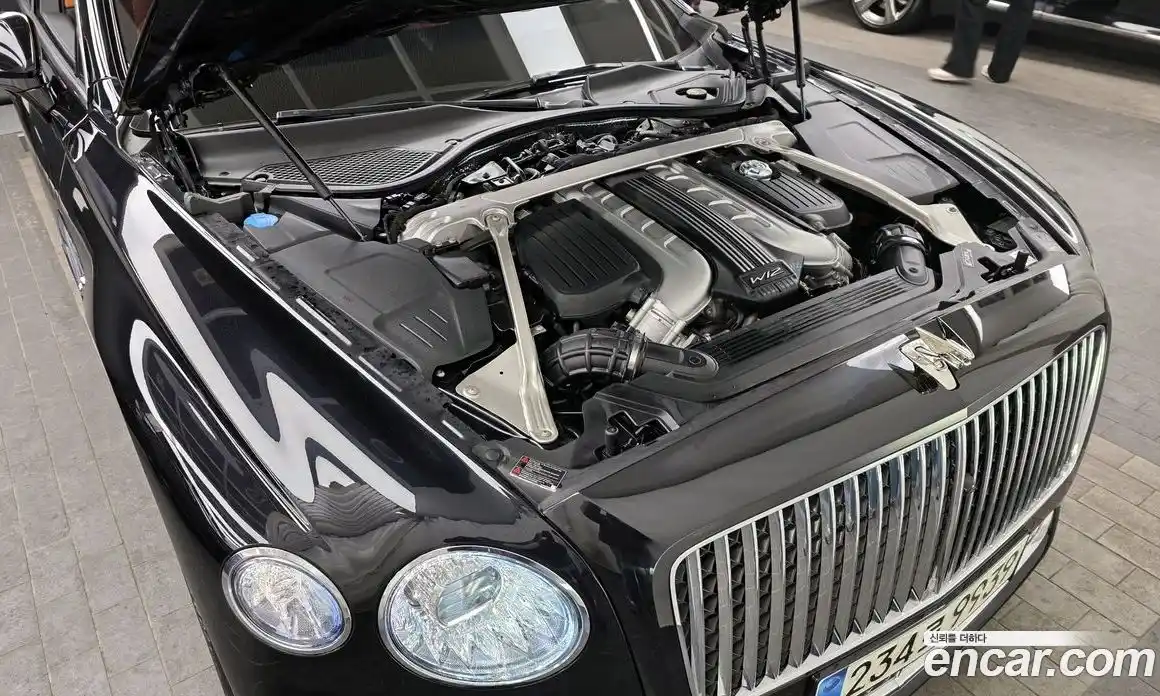 Bentley Flying Spur 2020 6.0 гидро в Москве № 256613, фото 6