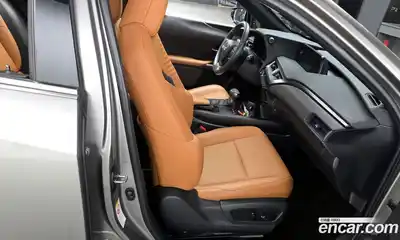 Lexus UX 2019 2.0 гидро в Москве № 272322, миниатюра 12