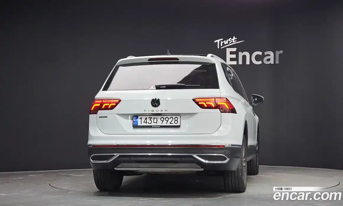 Volkswagen Tiguan 2023 2.0 гидро в Москве № 276382, фото 4