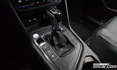 Volkswagen Tiguan 2023 2.0 гидро в Москве № 276382, миниатюра 9