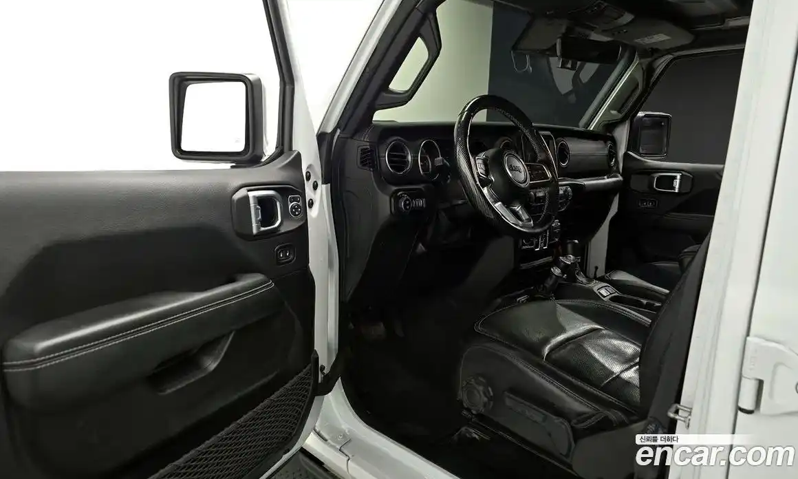 Jeep Wrangler 2021 2.0 гидро в Москве № 278768, фото 11