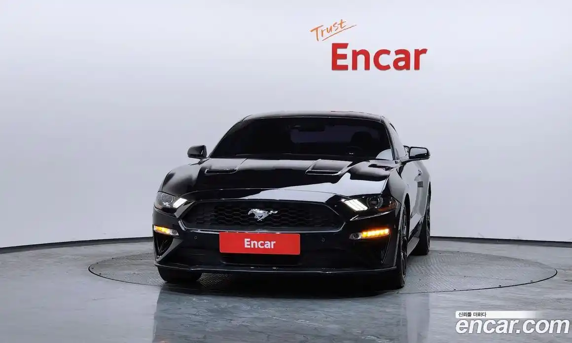 Ford Mustang 2018 2.3 гидро в Москве № 295784, фото 3