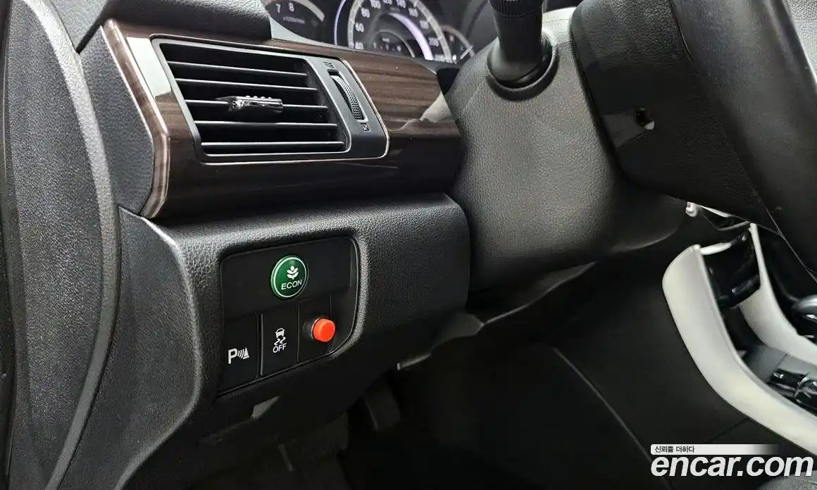 Honda Accord 2016 2.4 гидро в Москве № 302906, фото 18
