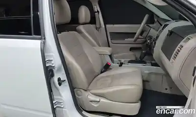 Ford Escape 2012 2.5 гидро в Москве № 303717, миниатюра 11