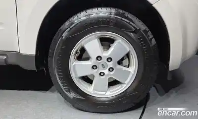 Ford Escape 2012 2.5 гидро в Москве № 303717, миниатюра 5