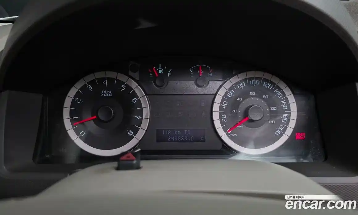 Ford Escape 2012 2.5 гидро в Москве № 303717, фото 8